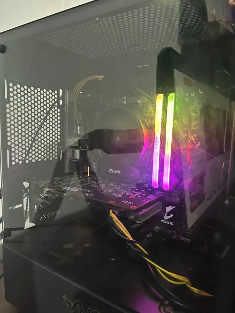 PC GAMER Ryzen 5 RX 6600 - Foto 2