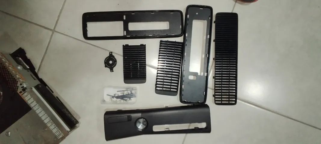 Console Xbox 360 slim + Kinect + Fonte