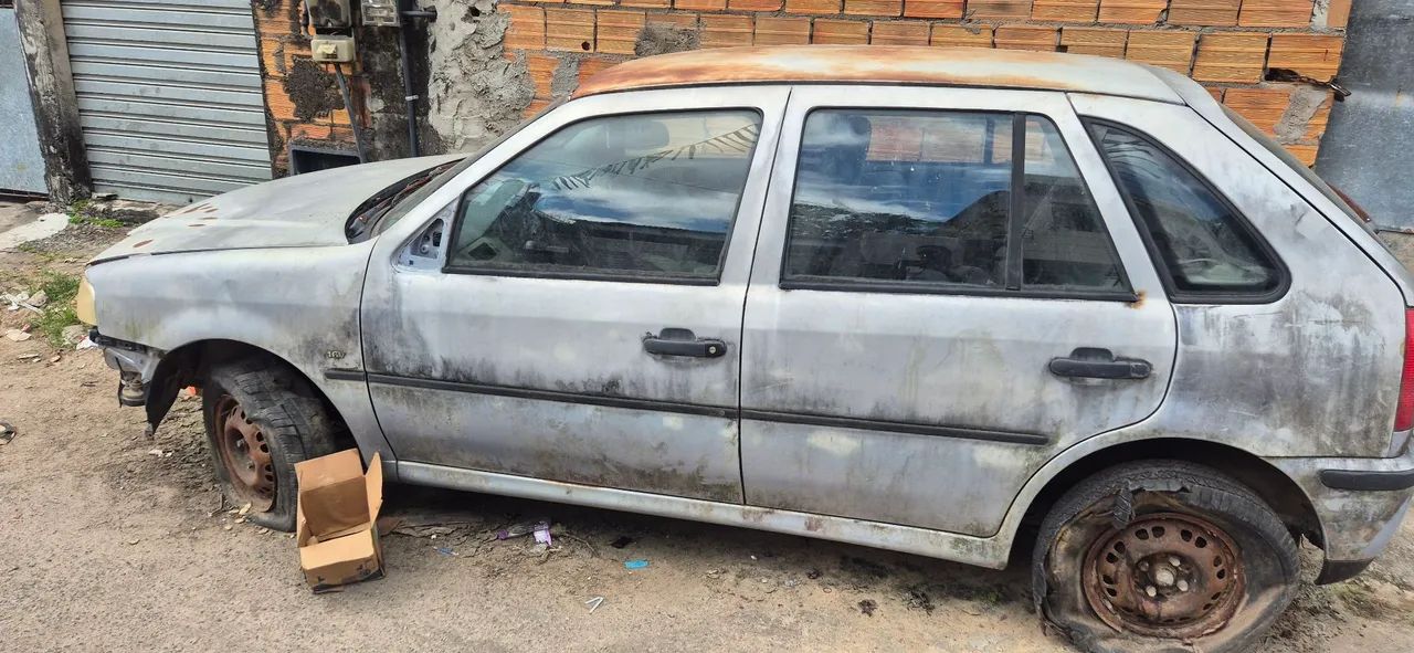 Volkswagen Gol GERAÇÃO III 1.0 MI 16V TB GASOLINA MEC. 4P 2001