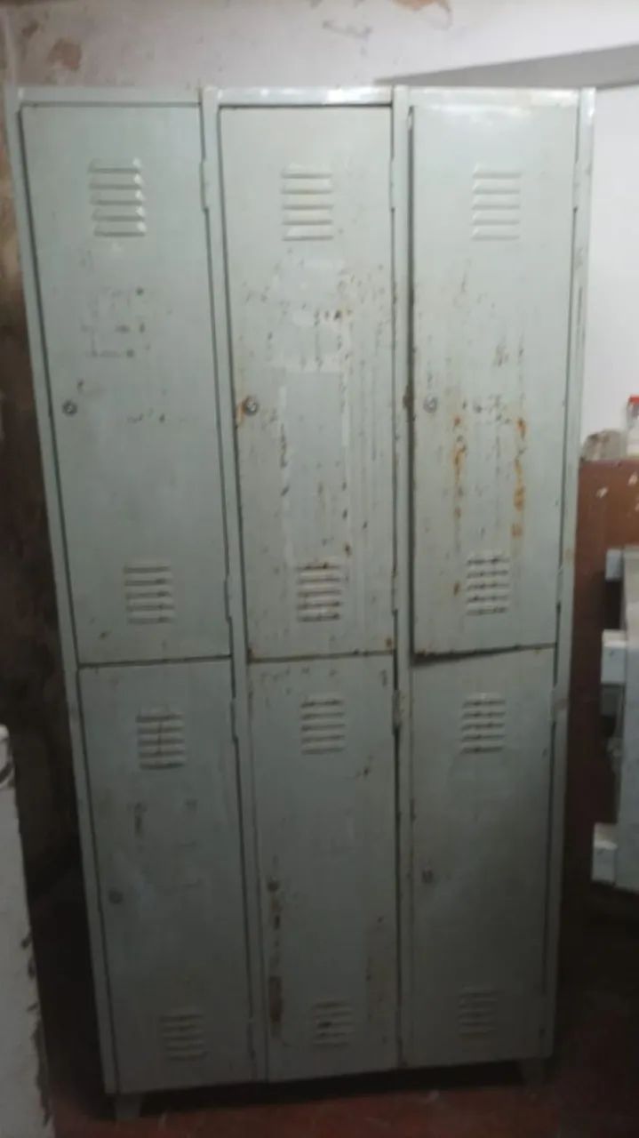 Armário de aço 6 portas. - Foto 2