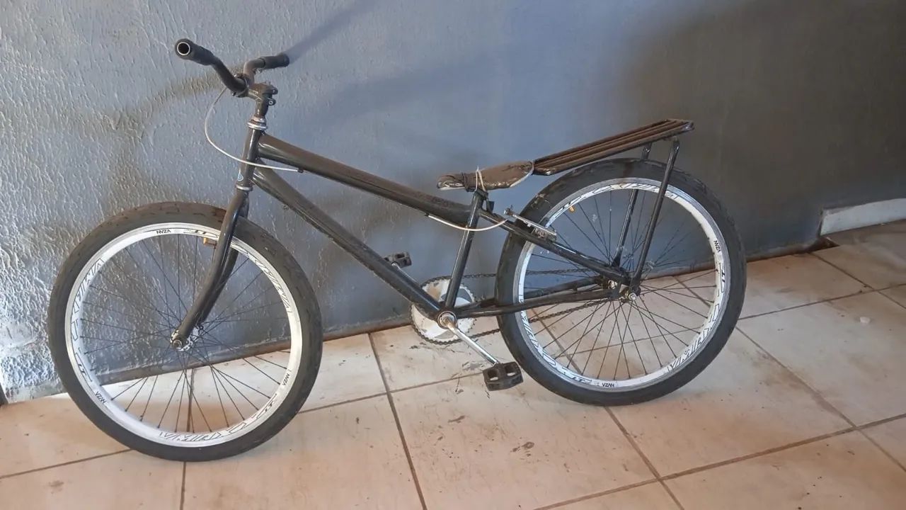 Bicicleta  - Foto 2