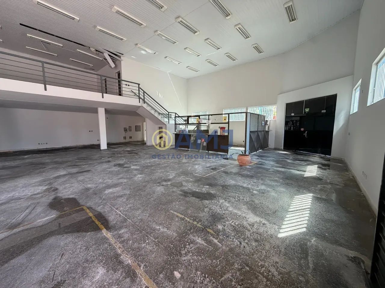OPORTUNIDADE DE LOCAÇÃO - GALPÃO COMERCIAL NO SETOR COIMBRA - Foto 4