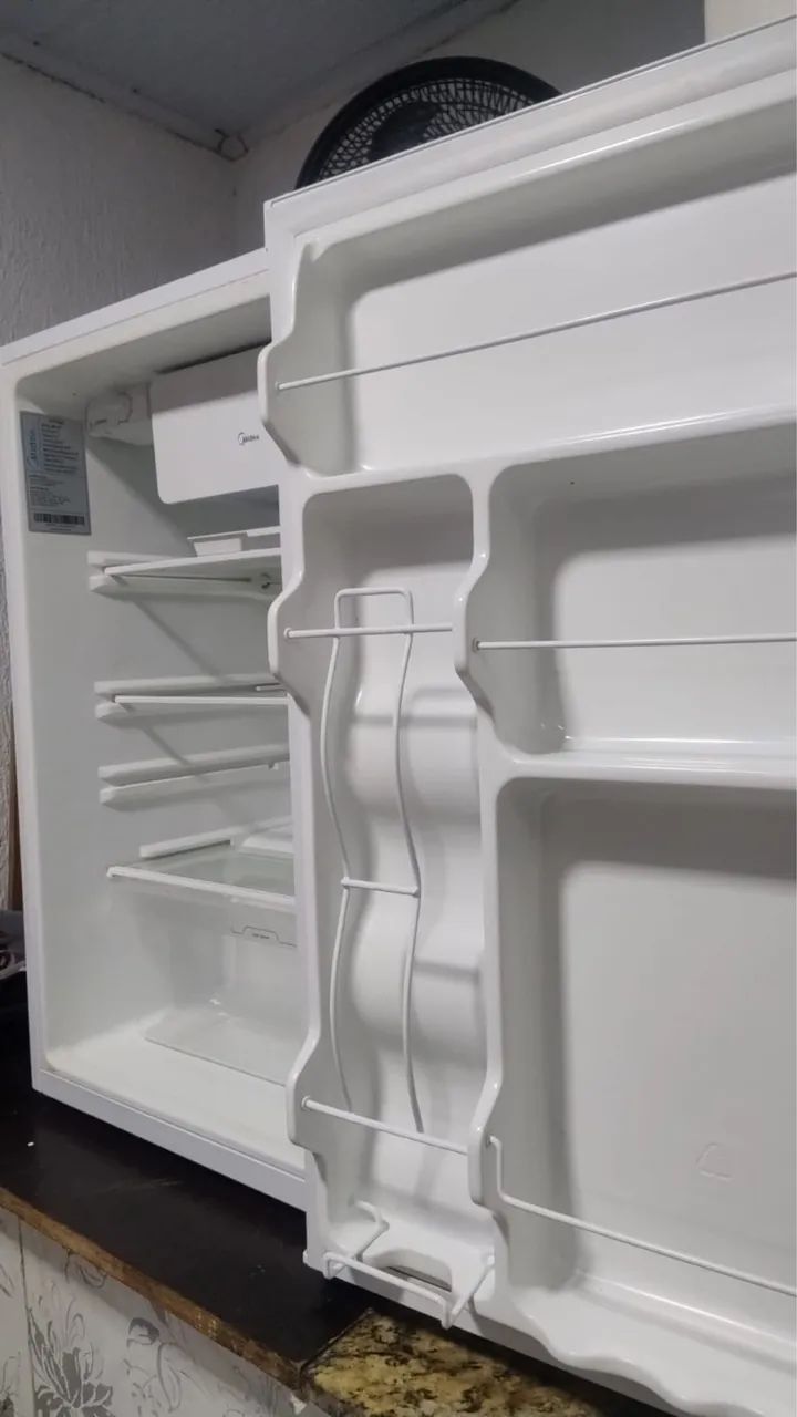 Frigobar Midea 124L - Foto 4