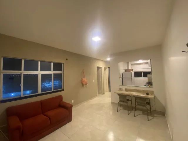 Excelente Apartamento MOBILIADO com 2 quartos reformado - Foto 2