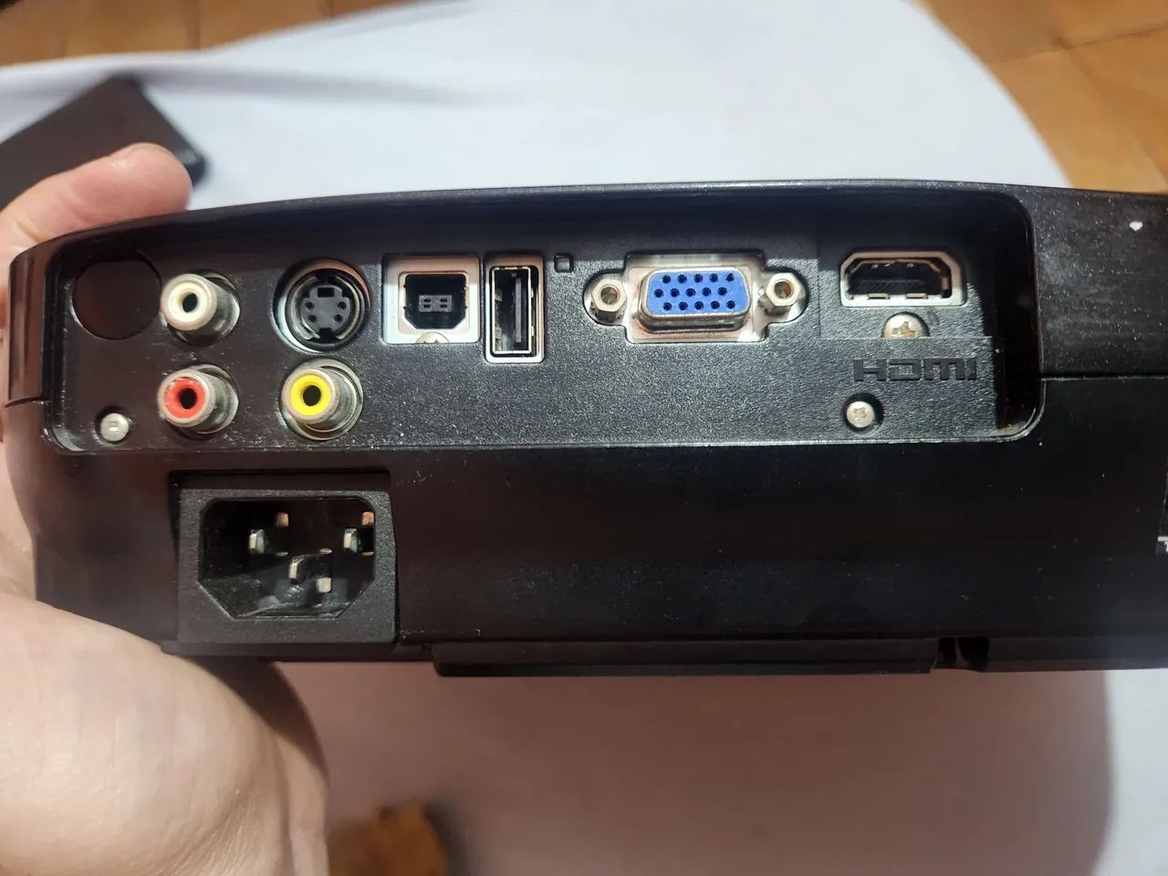 Projetor Epson PowerLite w10+ com HDMI - Foto 2