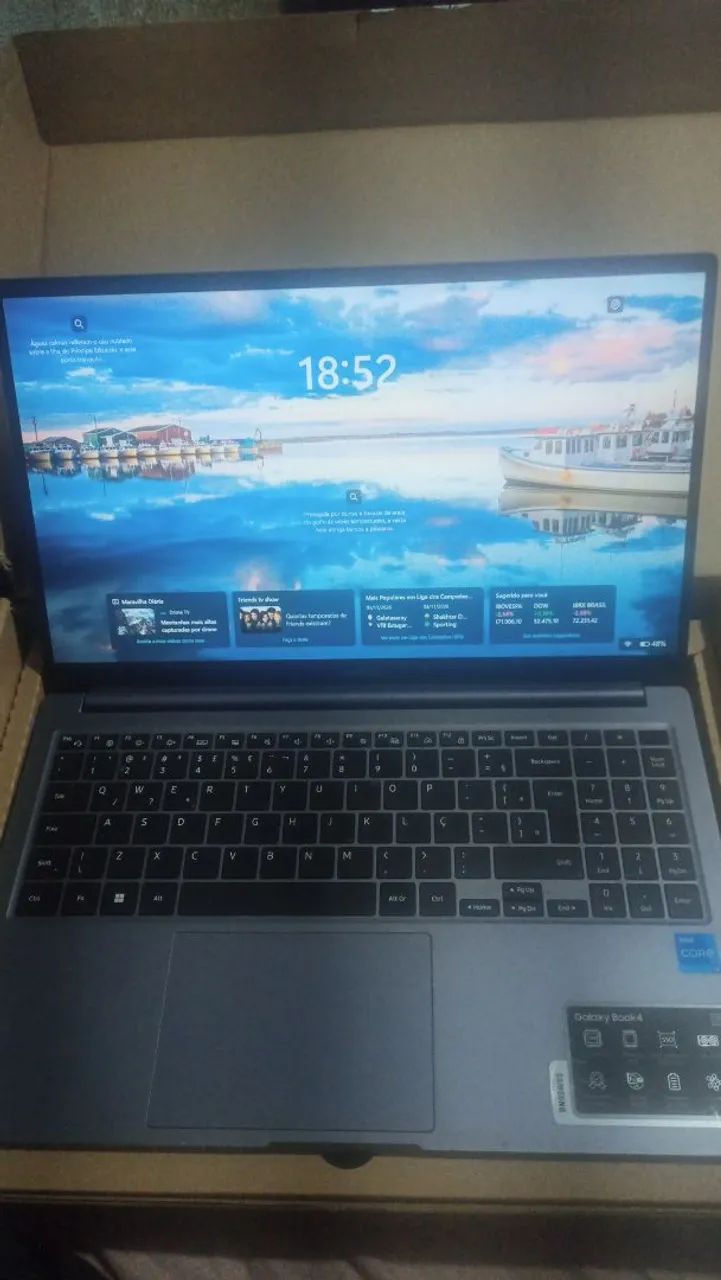 Notebook Samsung book 4 Intel core i3 windows 11  - Foto 2