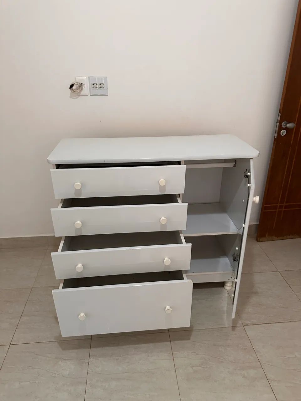 Guarda roupa e cômoda  - Foto 2