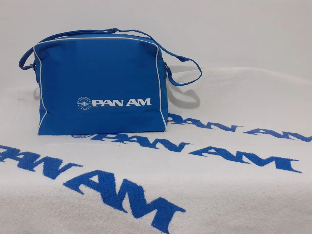 Pan Am bolsa e toalha originais  - Foto 2