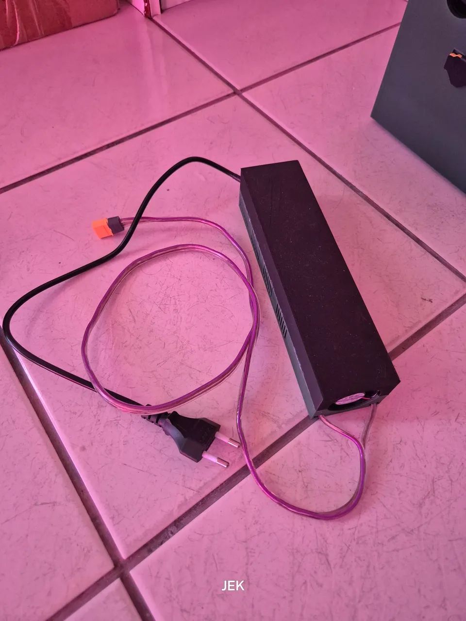 Bateria portátil com inversor senoidal nobreak 800w 448wh estilo Bluetti  - Foto 3