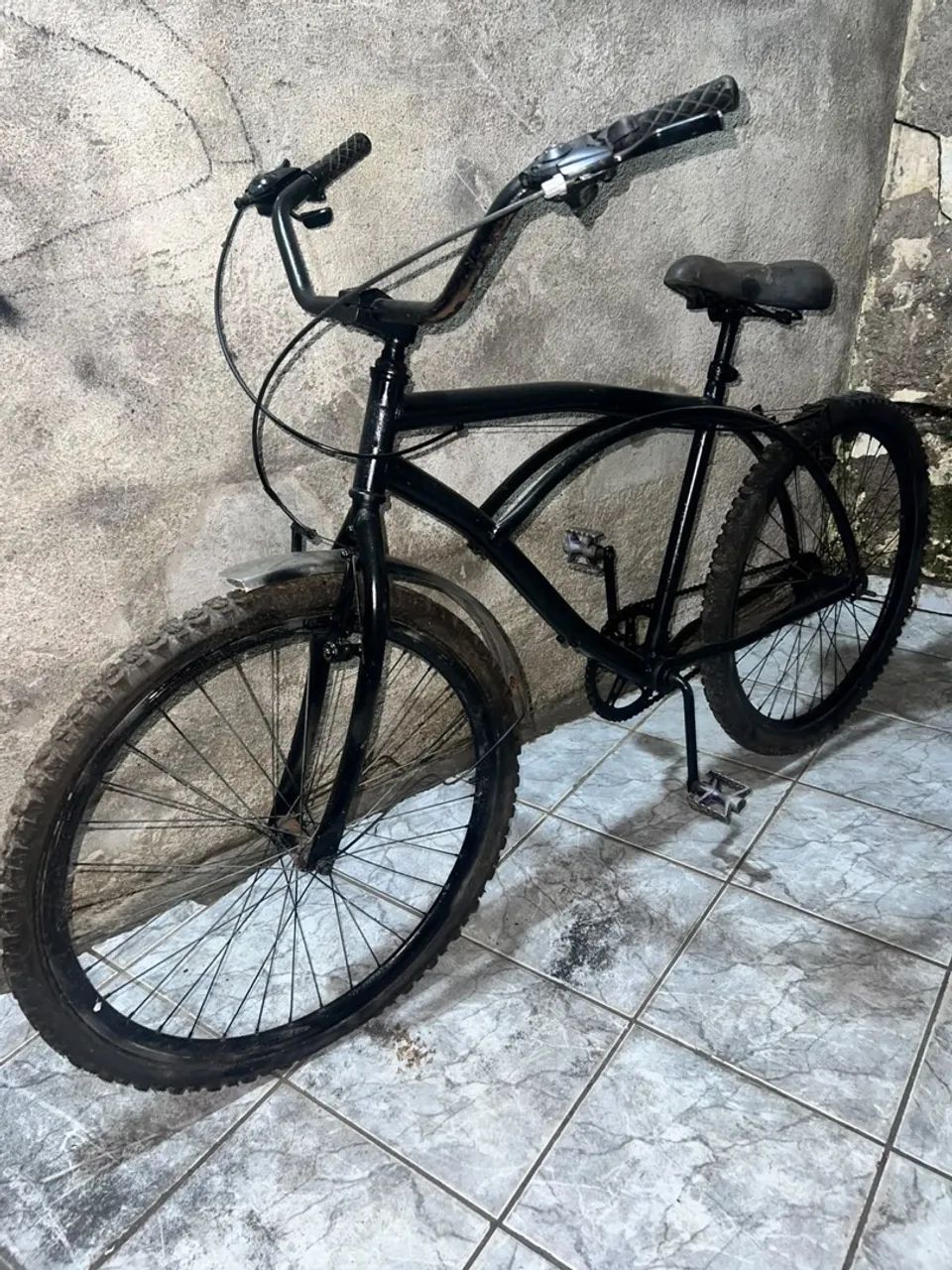 Bicicleta preta  - Foto 4