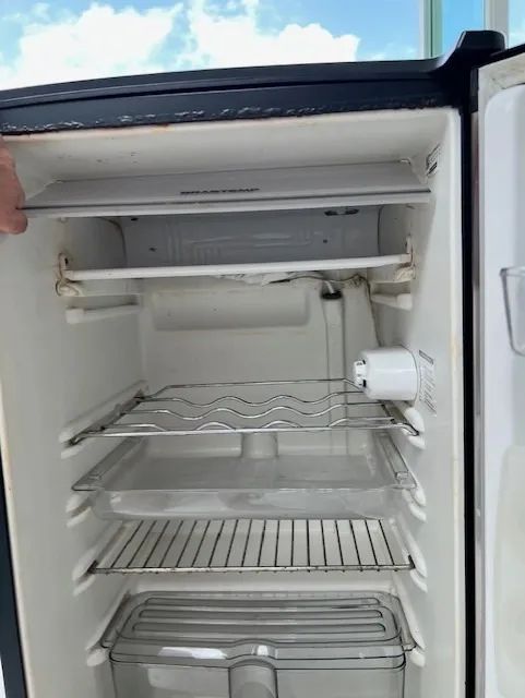 Frigobar Brastemp Inox - Foto 4