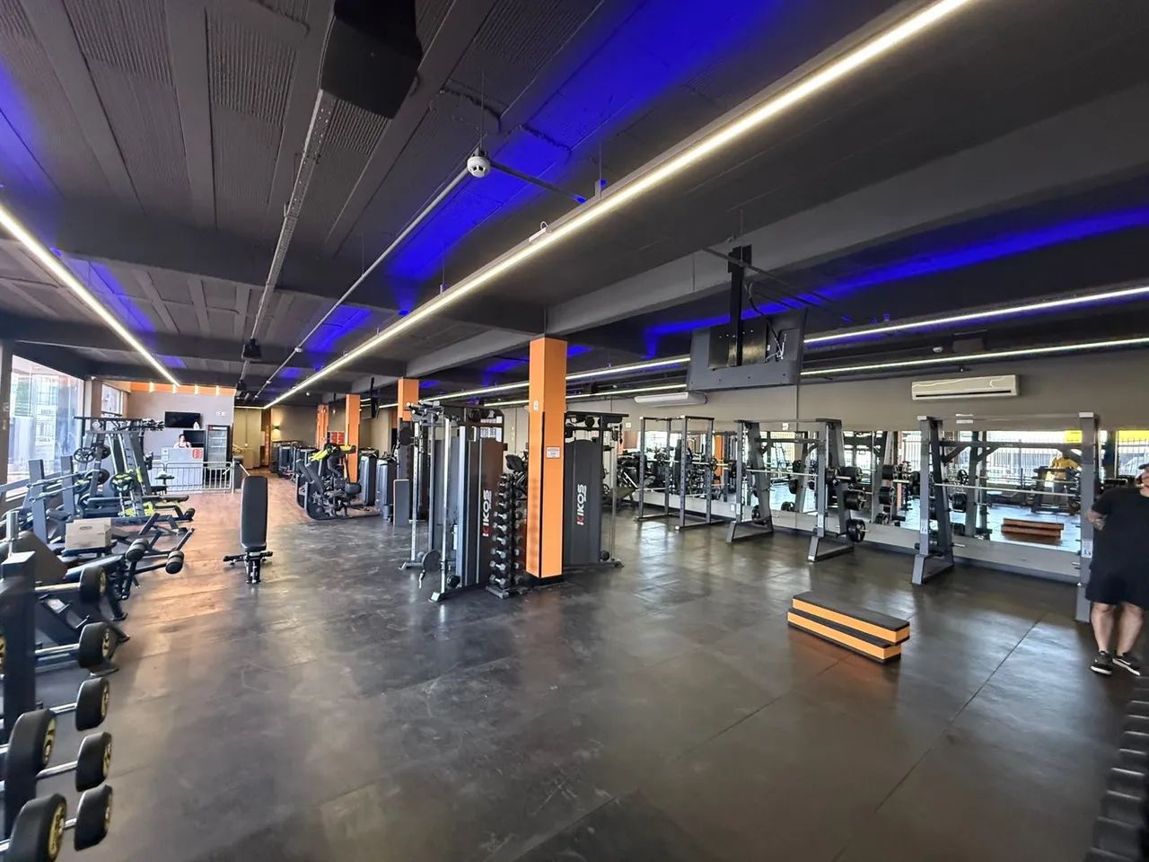 Prédio Comercial Novo com 1.086 m² para Locação no ADE  Samambaia Sul