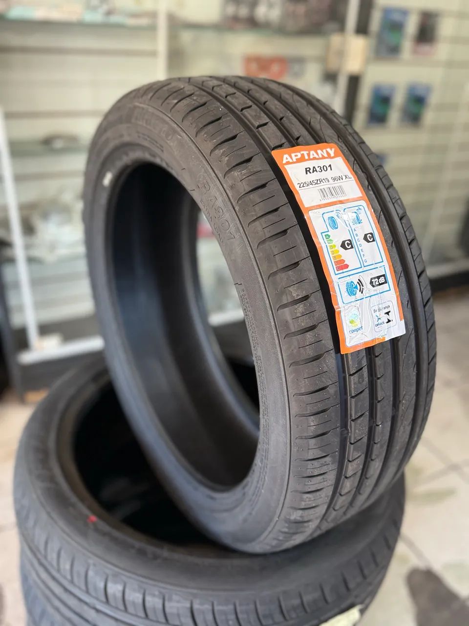 PNEU APTANY RA301 225/45ZR19 96W XL - Peças para carros, vans e 