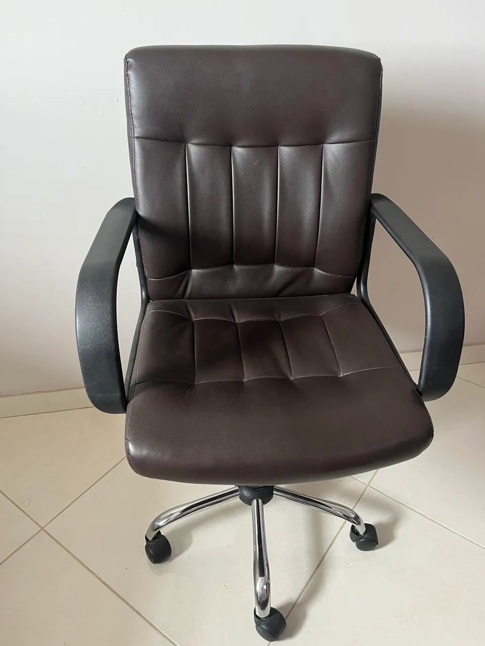 Cadeira para escritório - Marrom