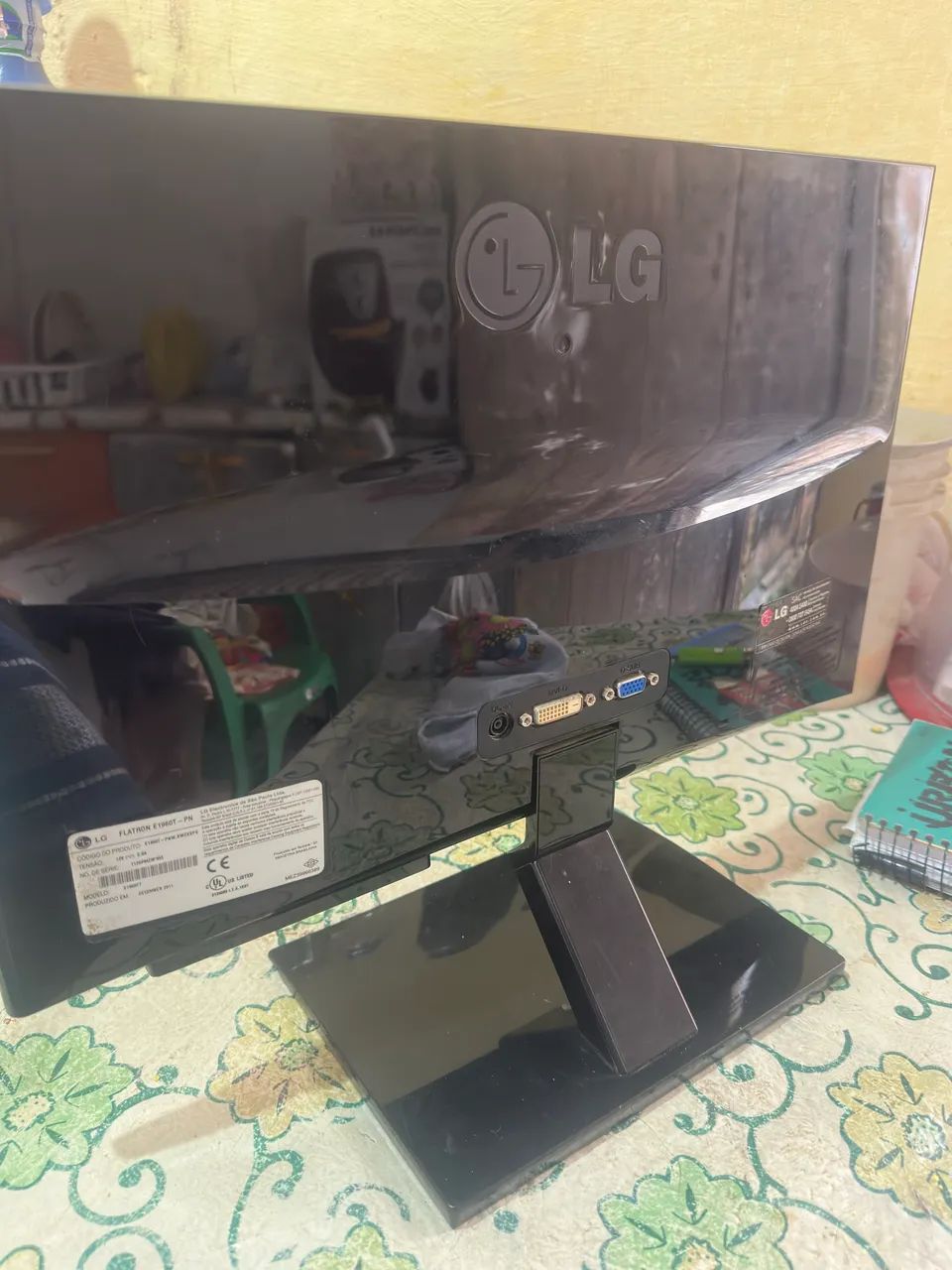 Monitor LG  - Foto 2