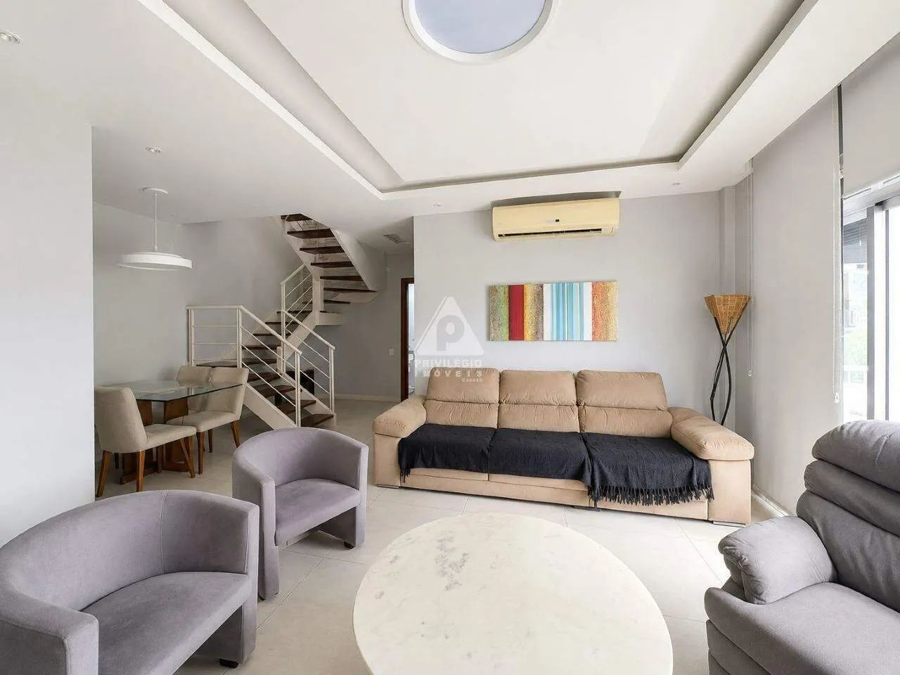 A Joia da Tijuca: Cobertura Duplex Reformada com Energia Solar - Foto 4