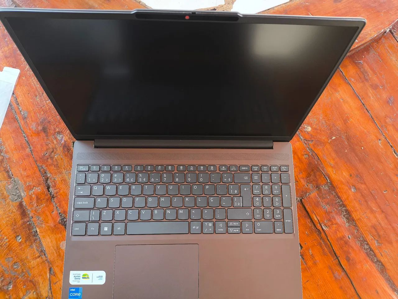 NOTEBOOK LENOVO IDEAPAD SLIM 3  - Foto 3