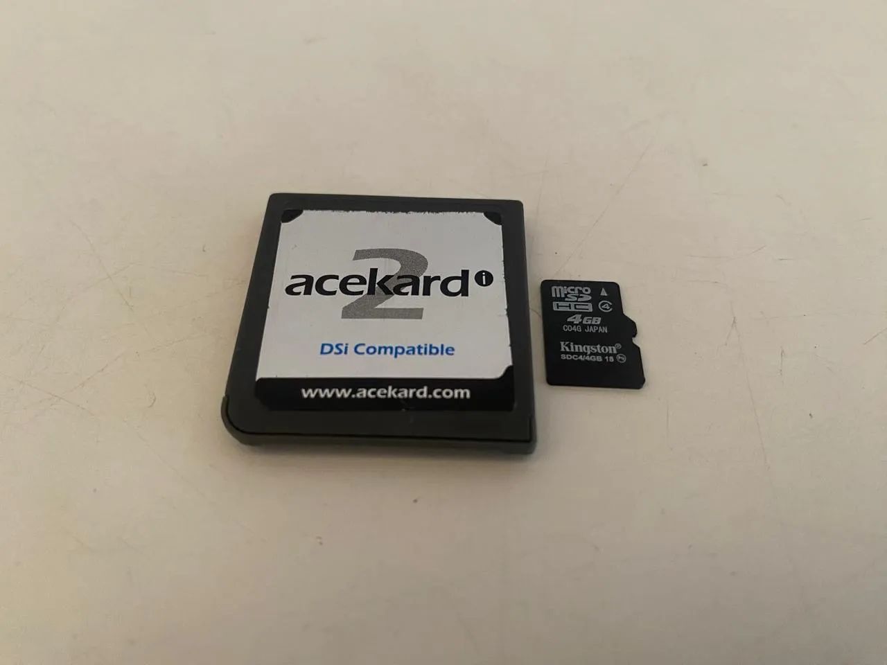 Nintendo DSi original completo - caixa, Acekard + microSD - Foto 5
