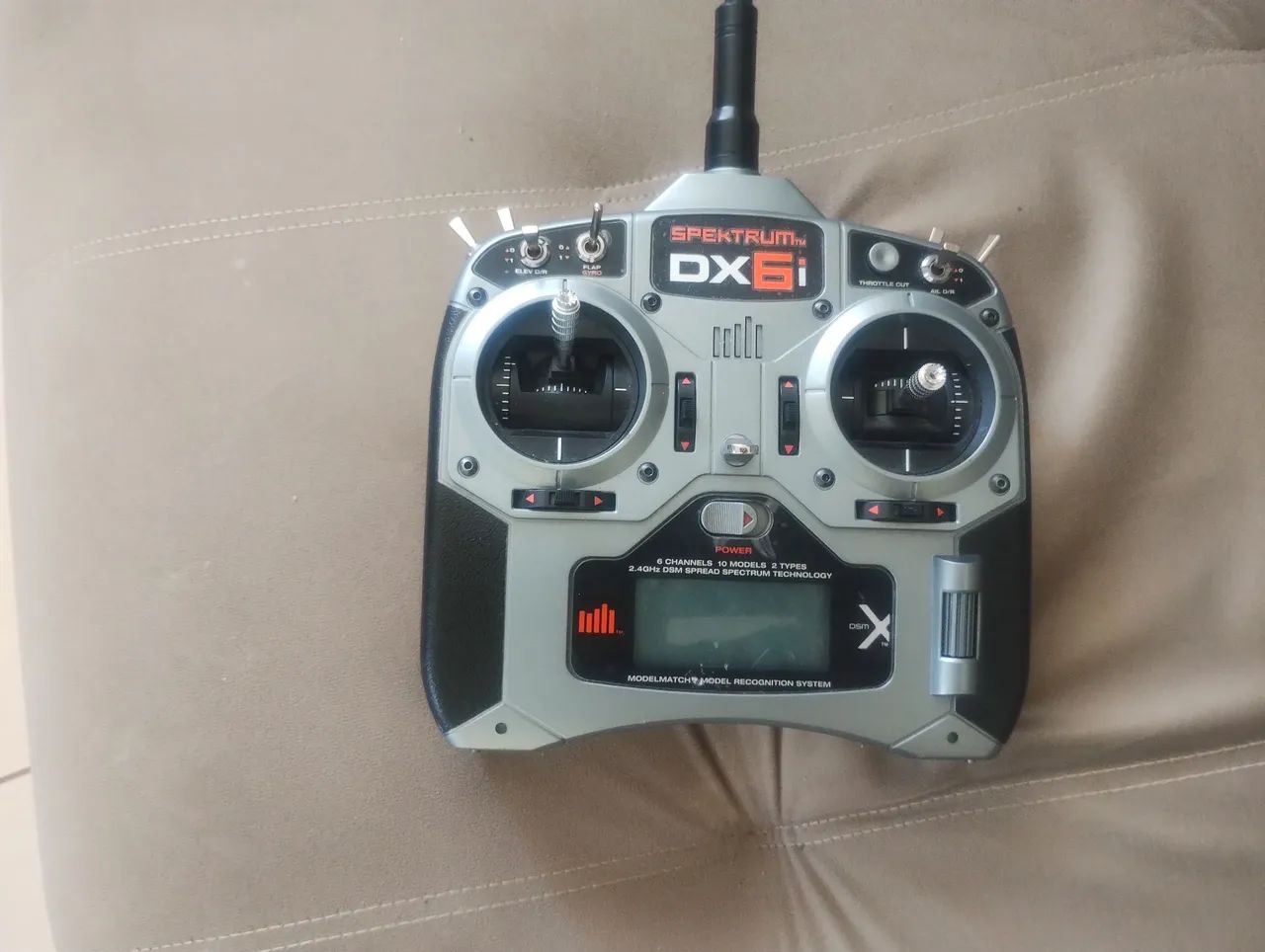Rádio DX6i 10canais funcionando $800 - Foto 5