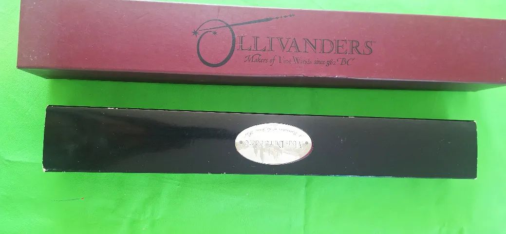 Varinha das Varinhas Alvo Dumbledore original Universal Studios com caixa - Foto 3