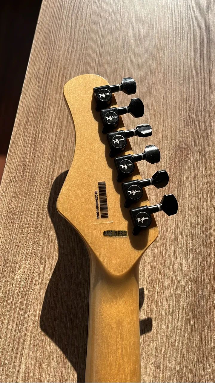Guitarra Tagima Sixmart strato - Foto 4
