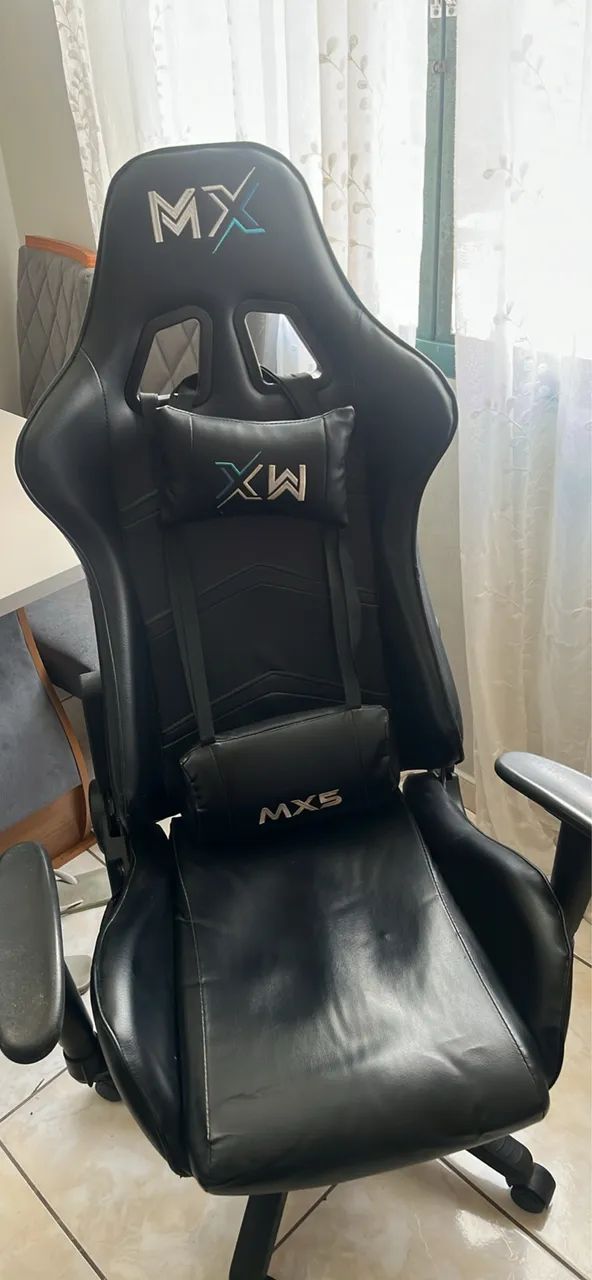 Cadeira gamer MaxRacer 