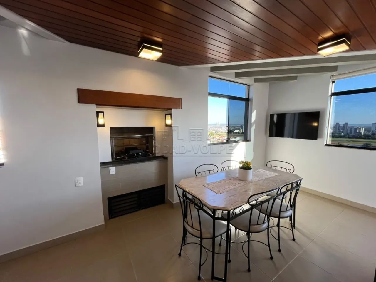 Cobertura de 206 m² no Edifício Ebel | 3 dormitórios | 1 suíte | 3 vagas - Foto 4
