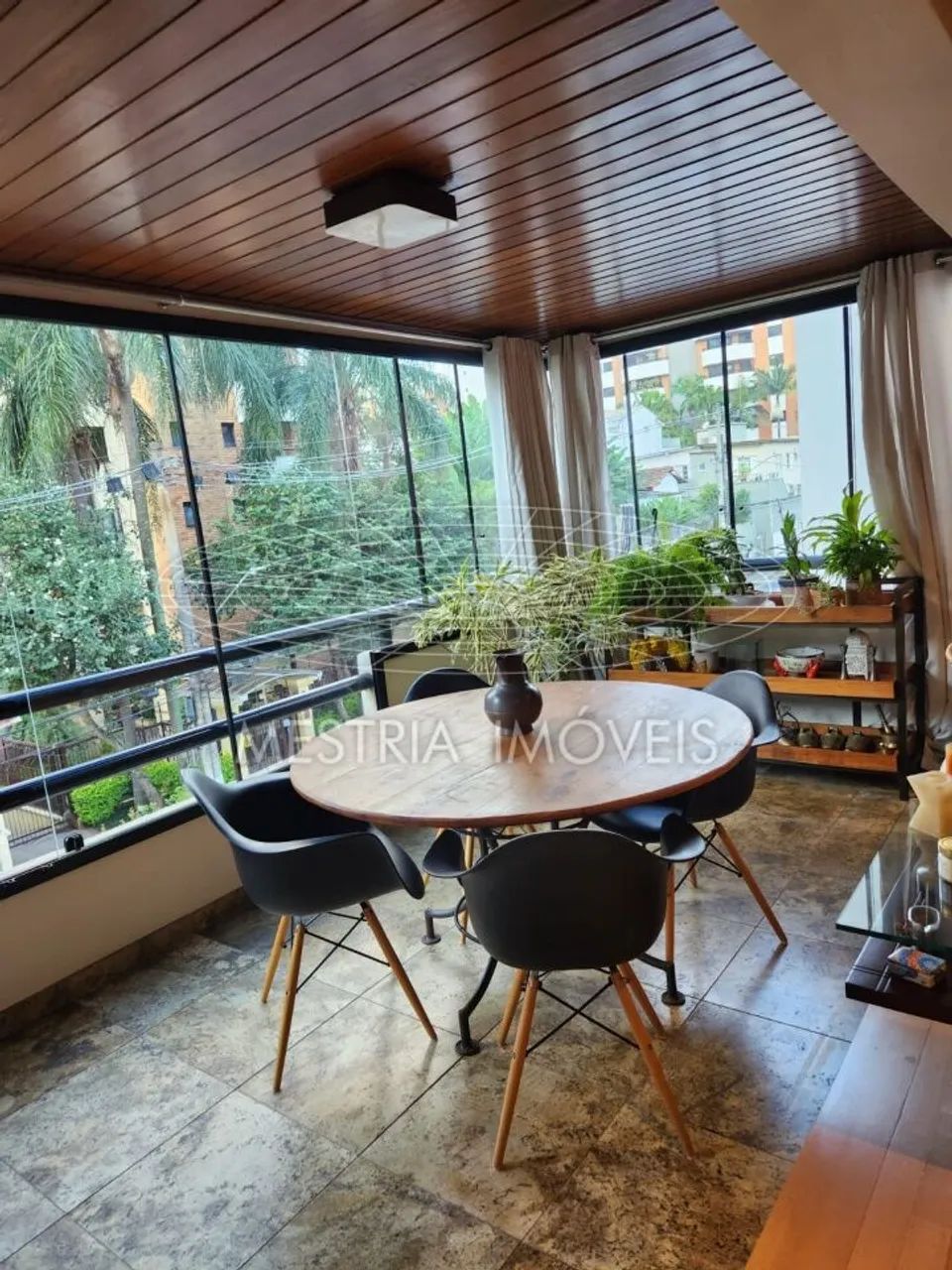 Excelente planta e localização | 3 suítes | varanda | ar condicionado ! - Foto 3