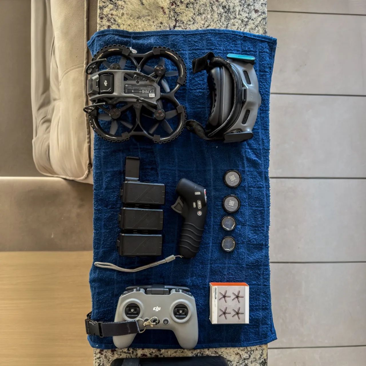 Drone DJI Avata 1  - Foto 2