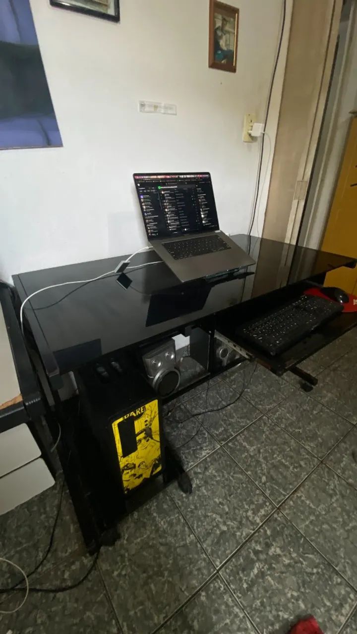 Mesa de vidro fume