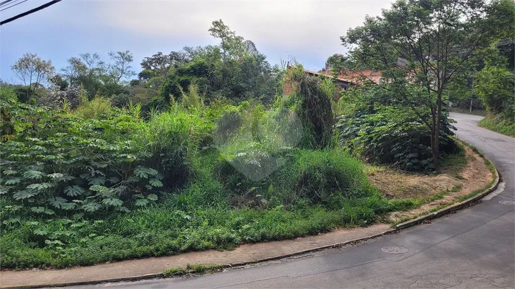 Terreno à venda em Barreiro - SP