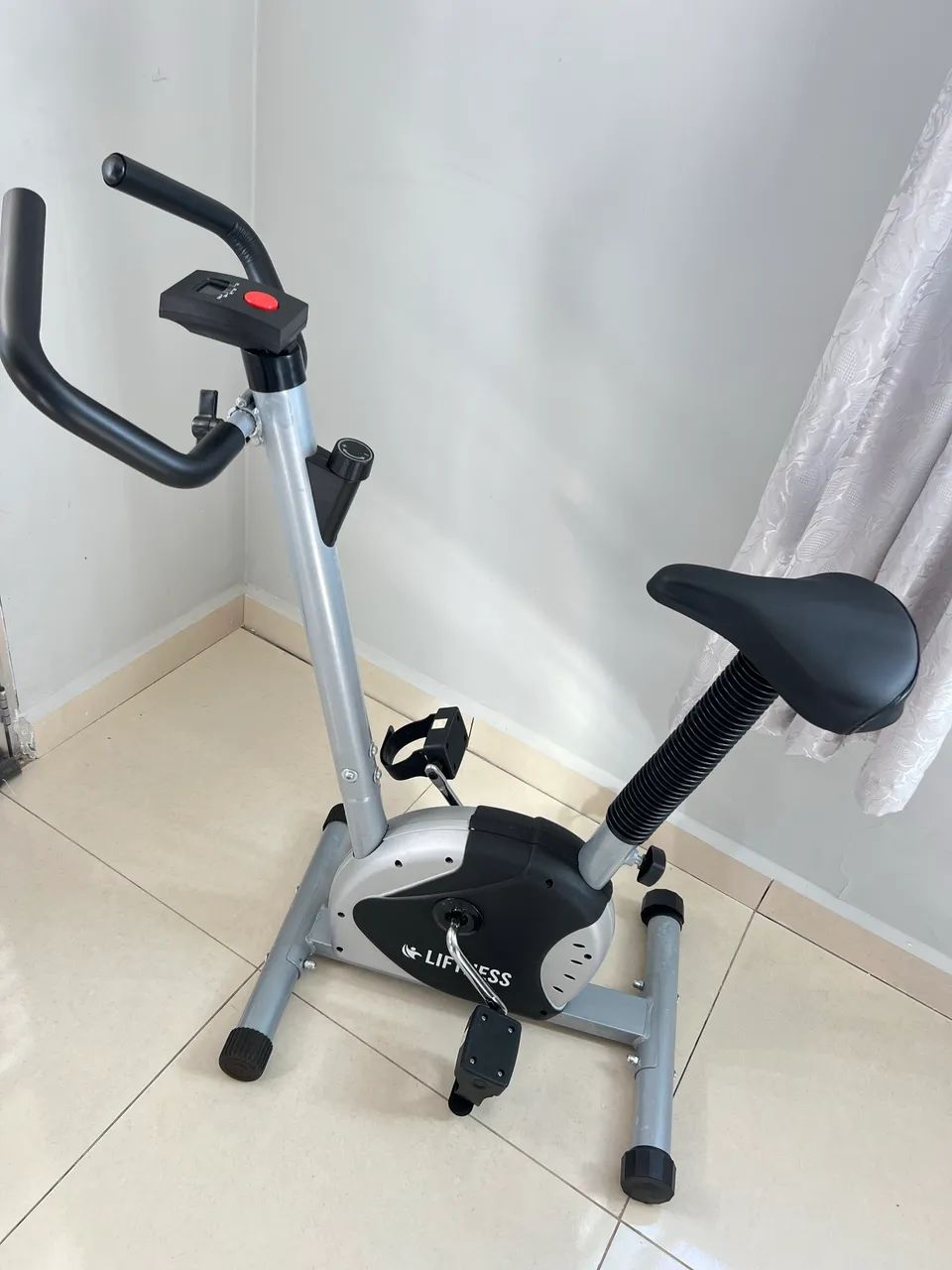 Bicicleta ergométrica  - Foto 3