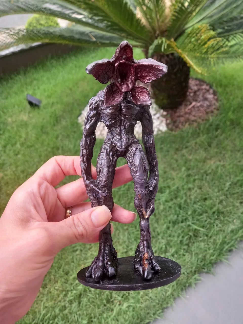 Vendo Objeto de Decoração Demongorgon e Vecna Stranger Things - Foto 2