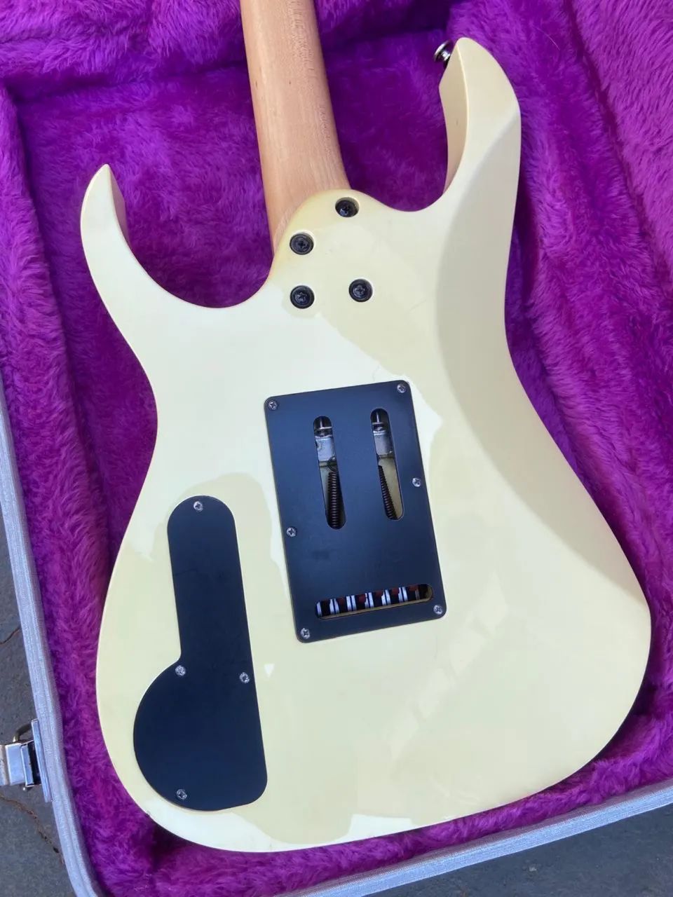 Ibanez PGM 30 Japan + Case - Instrumentos musicais - Antares