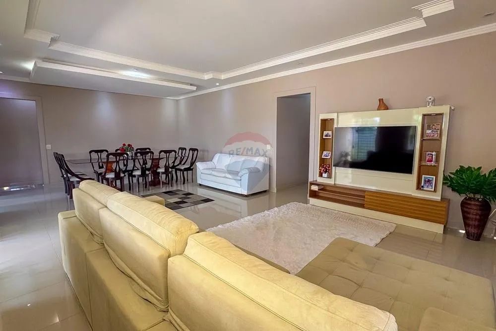 "Conforto e Estilo no Paranoá - Casa 5 Quartos" - Foto 5