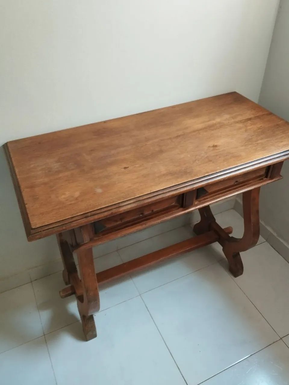 Escrivaninha madeira maciça - Foto 2