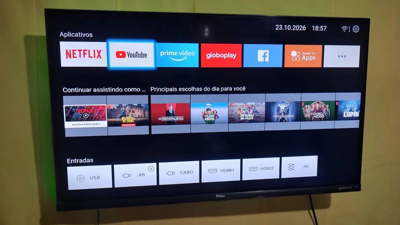 TV SMART 32 Polegadas ( Bem conservada )