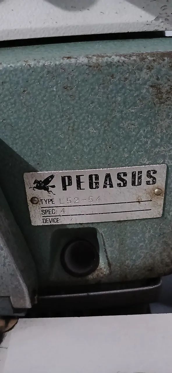 Máquina Overloque Industrial Pegasus L52-54 Completa - Funcionando Perfeitamente - Foto 4