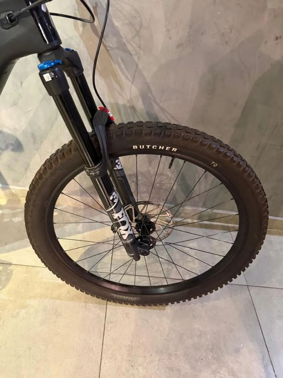 BICICLETA SPECIALIZED TURBO LEVO 3 COMP CARBON - Foto 2