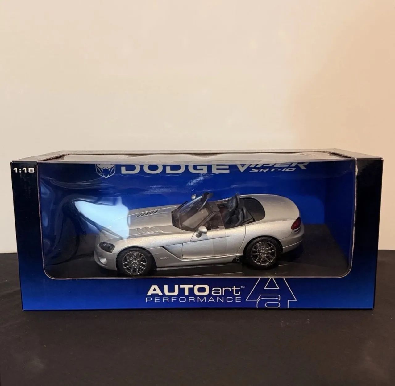 Auto Art 1:18 Dodge Viper Srt 2003 Prototype