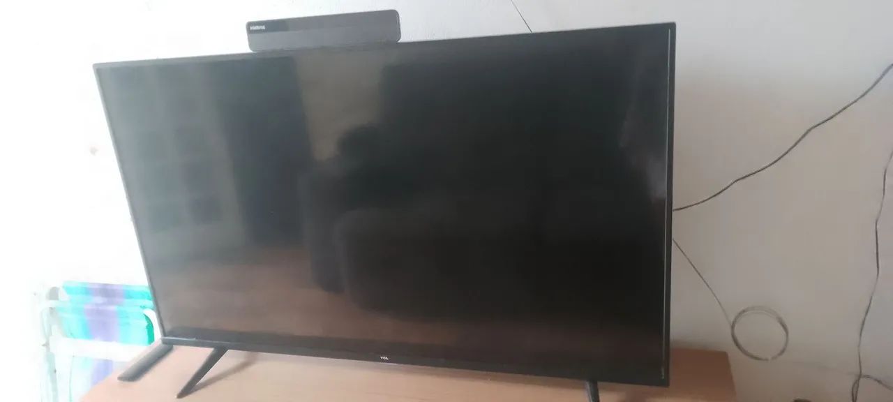 Vendo Smart TV 50 polegadas TCL R$ 2.000