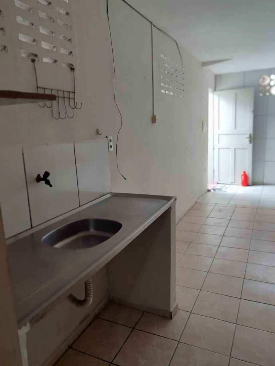 Kitnet Pitimbu Ótima localização  - Foto 2