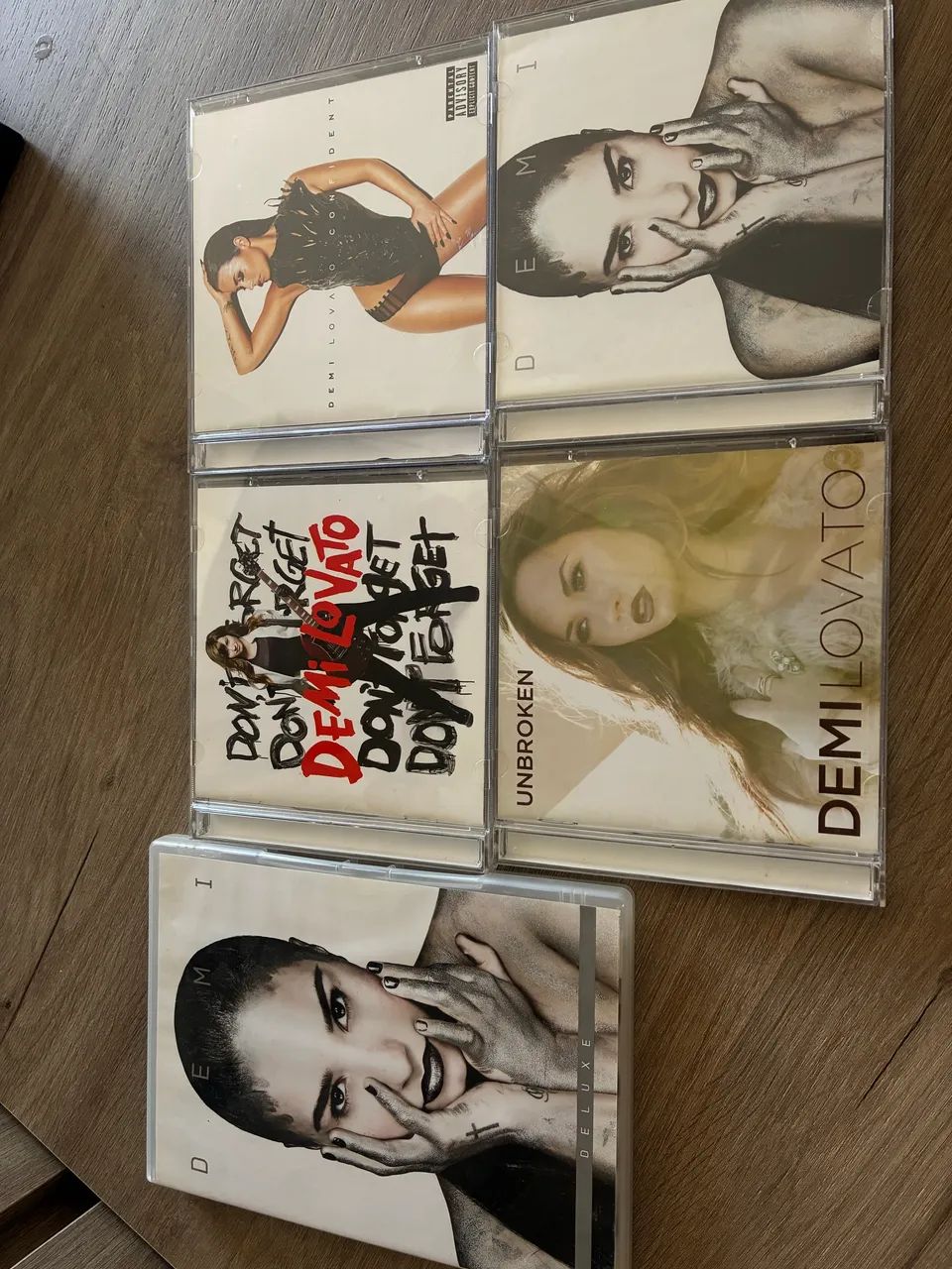 CDS e DVD Demi Lovato - Demi / Confident / Unbroken / Dont Forget