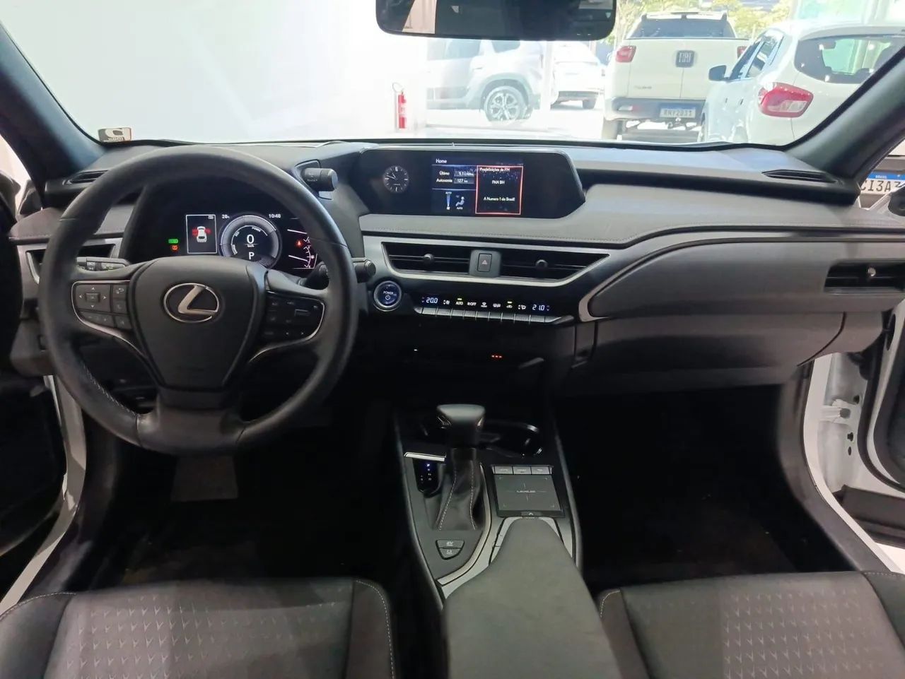 Lexus UX-250h Dynamic 2.0 16V Aut.(hybrid), foto 6 de 16