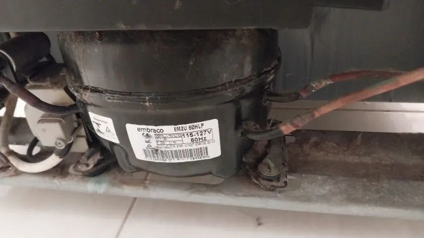 Geladeira eletrolux DF36A para reformar - Foto 4