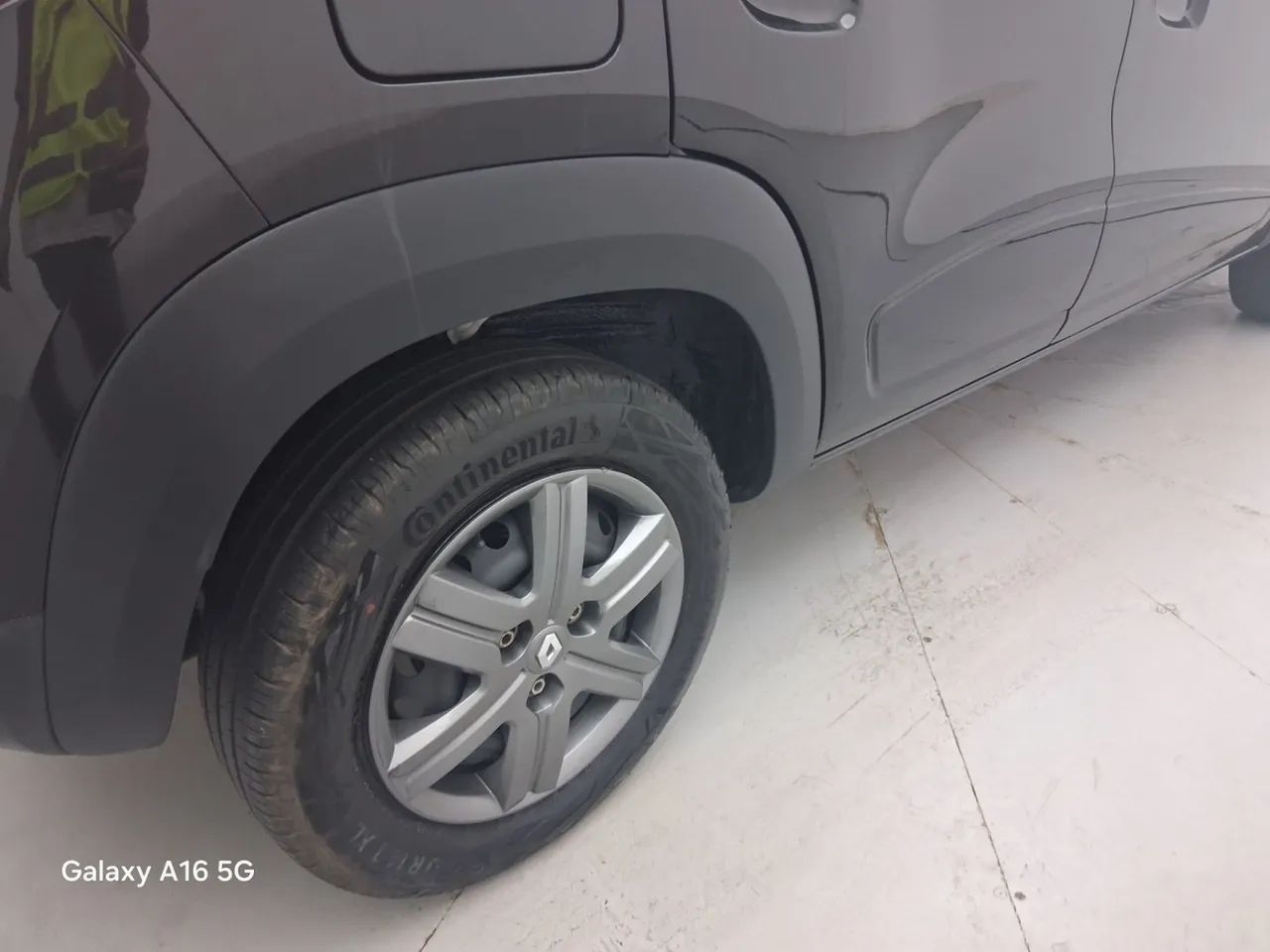 Renault Kwid 1.0 Zen, foto 14 de 18