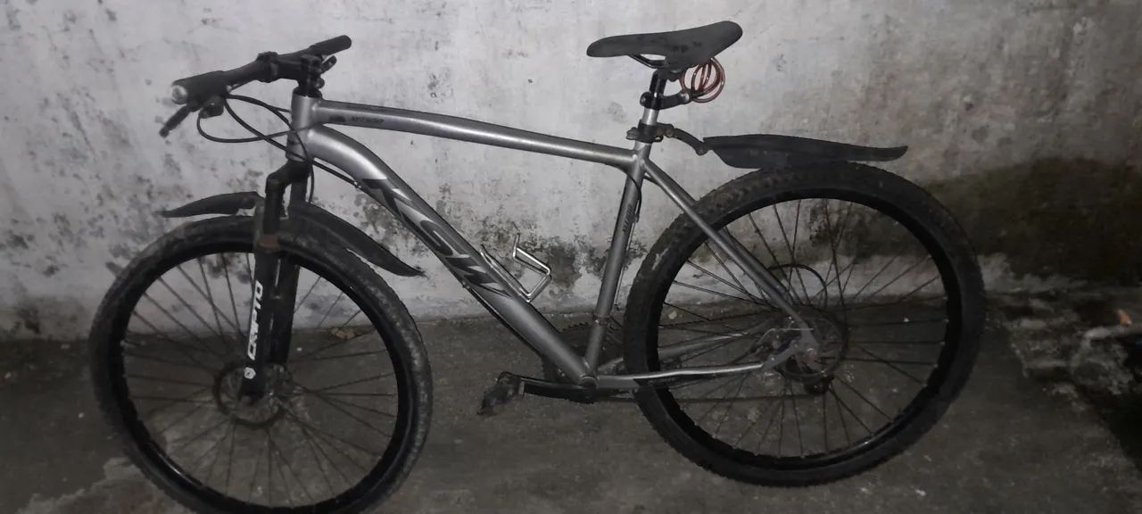 Bicicleta semi nova  - Foto 2
