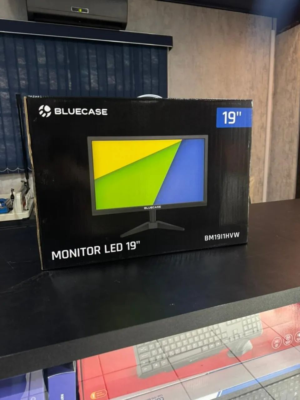 MONITOR BLUECASE BM19I1HVW - 19" - Foto 2