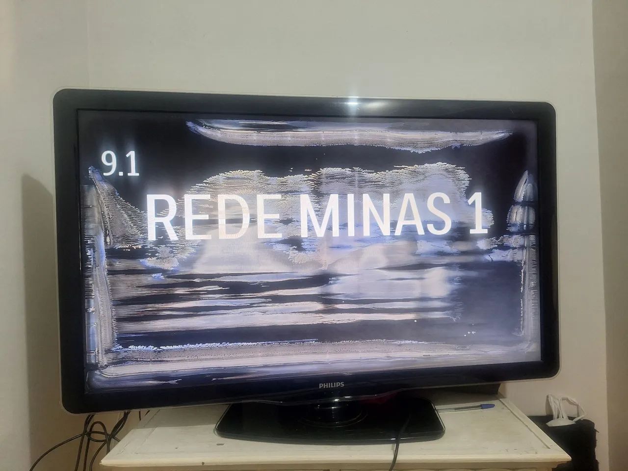TV Philipes 46 polegadas - Foto 2