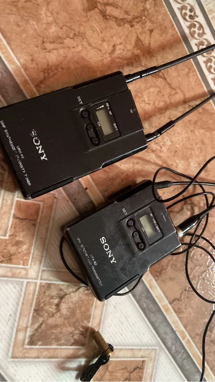 2 Microfones lapelas sem fio Sony - Foto 5